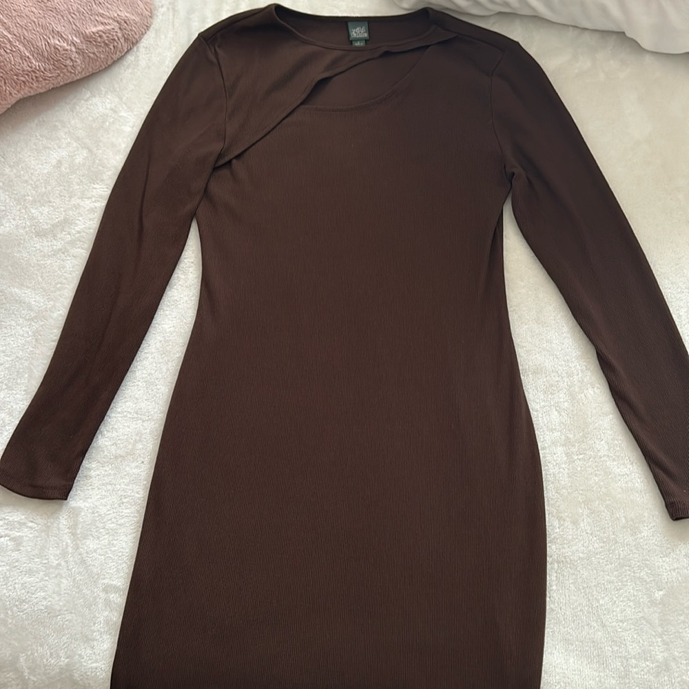 NWOT Brown long sleeved bodycon dress